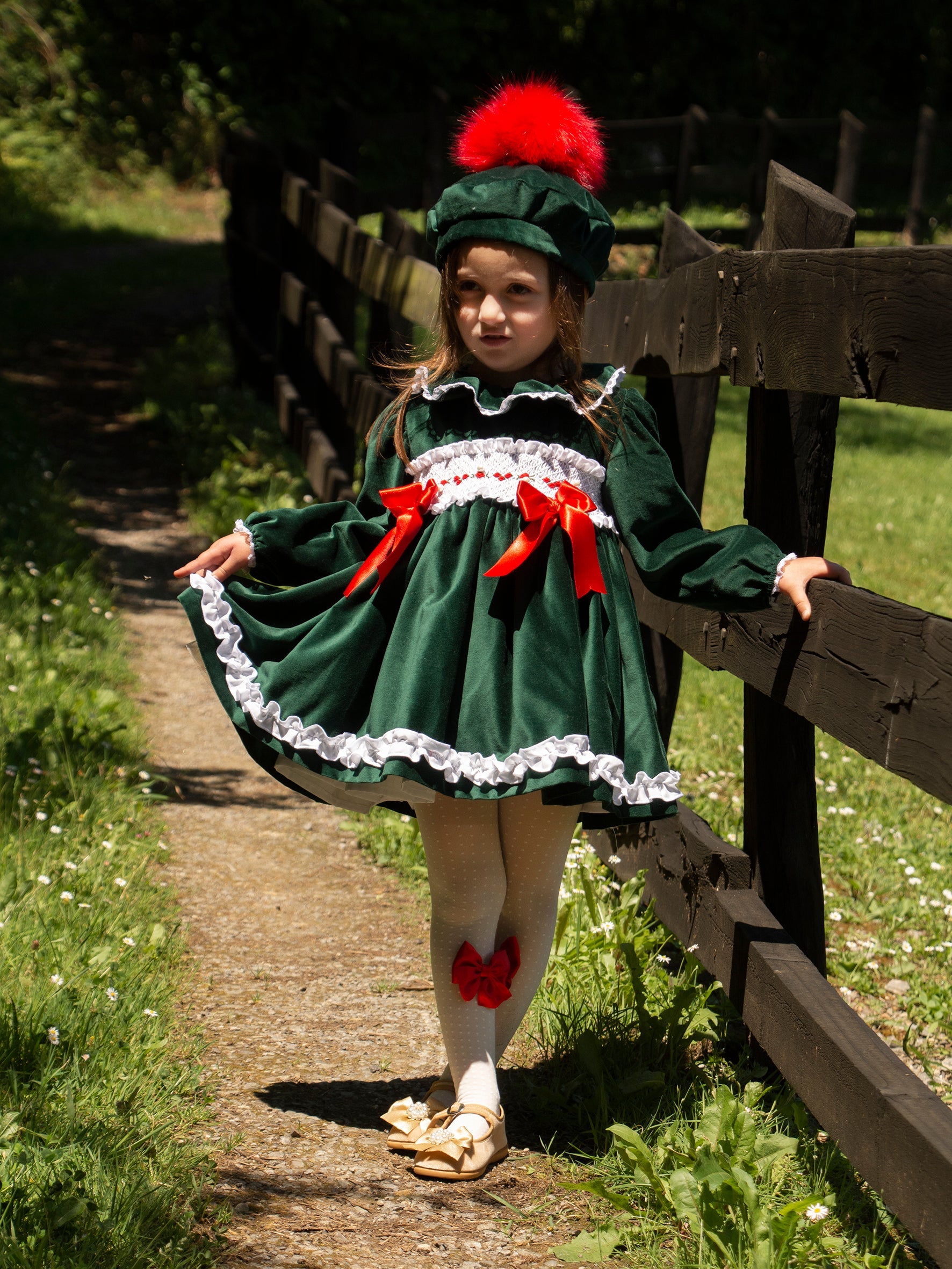 Girls Bottle Green Handmade Spanish Smocked Dress Amor Bambino Childrenswear Girls Bottle Green Handmade Spanish Smocked Dress Amor Bambino Childrenswear