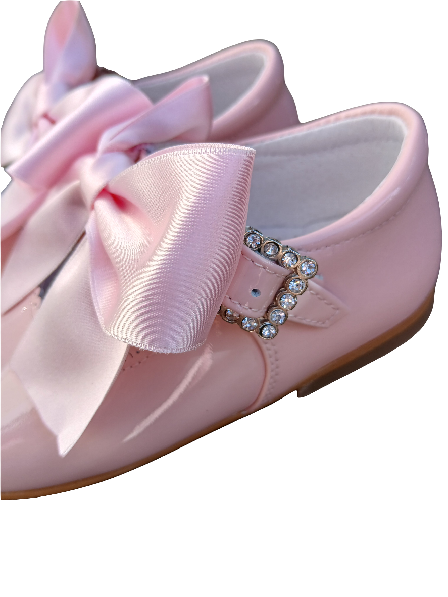 Girls Mary Jane Pink Patent Shoes with diamanté buckle