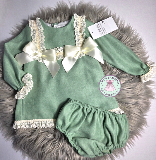 Girls Green Dress With Knickers