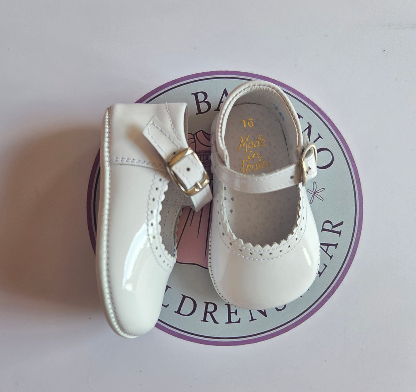 Amor Bambino White Mary Jane Baby Girls Patent Pram Shoes - In Stock