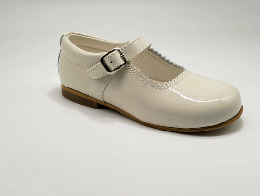 Amor Bambino Cream Mary Jane Girls Leather Patent Shoes (In Stock)