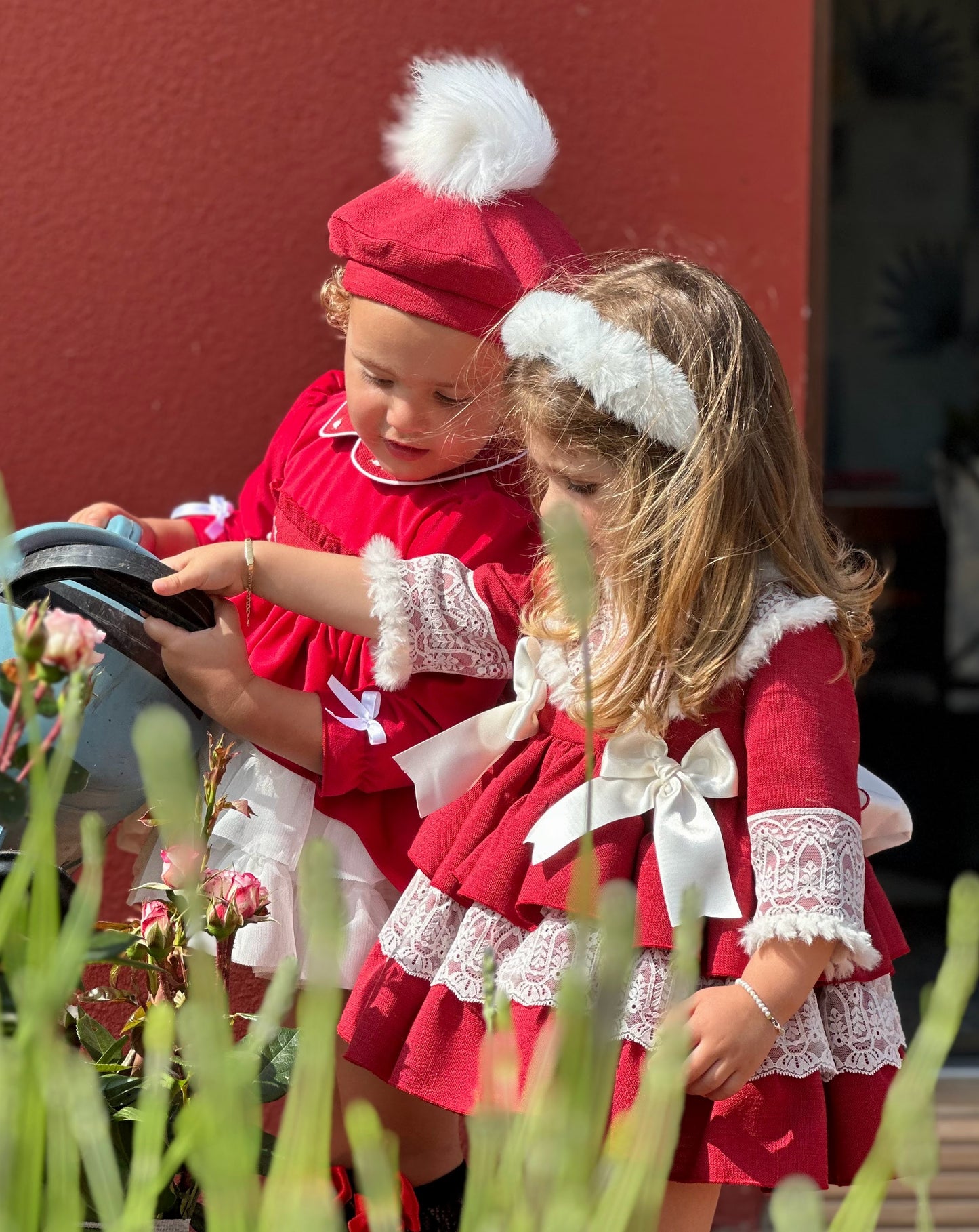 Girls White Lace & Fur Red Dress AW (Made to order)