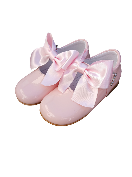 Girls Mary Jane Pink Patent Shoes with diamanté buckle
