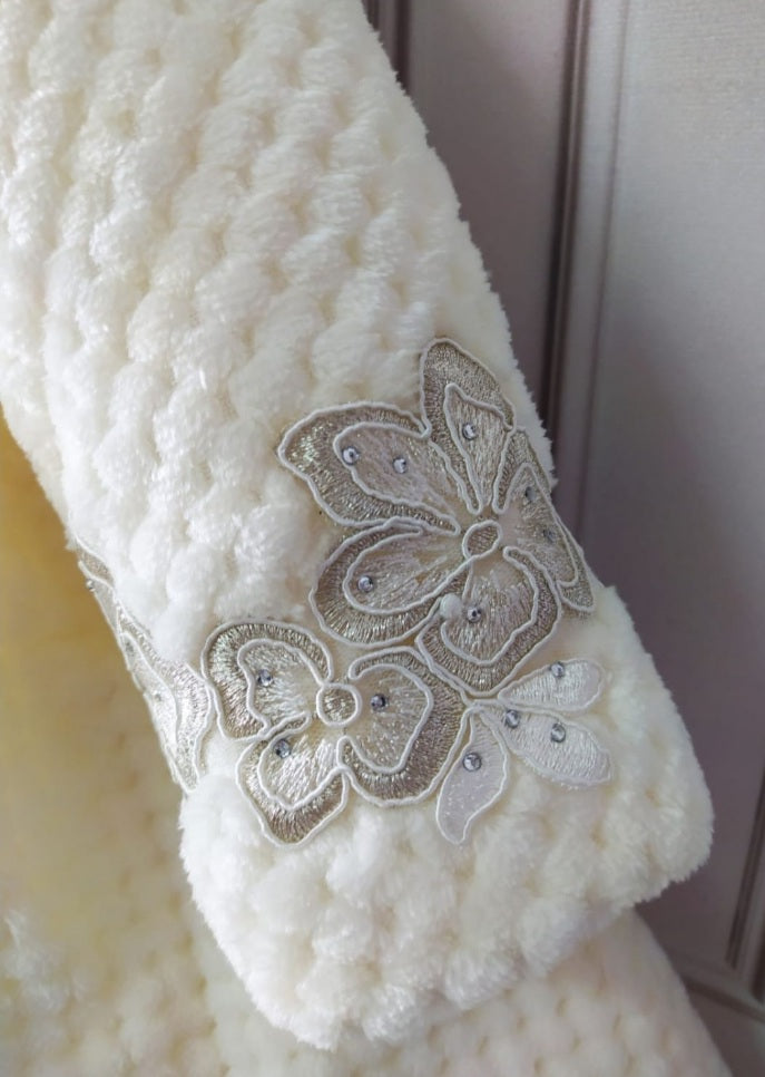 Sonata Cream Coat (Made to order)