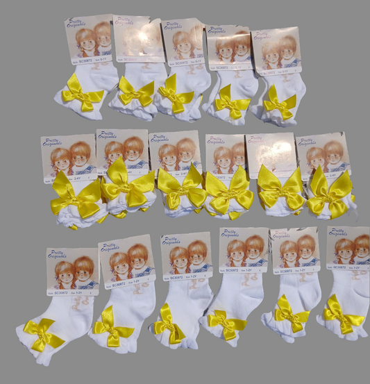 Pretty Originals White Socks with Yellow Bows (1 Pair)