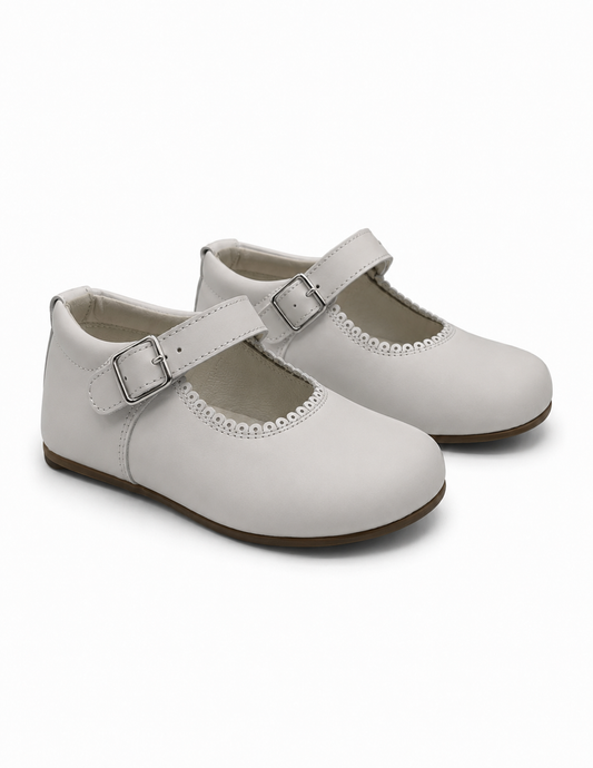 Girls White Matte Leather Buckle Shoes (Preorder)
