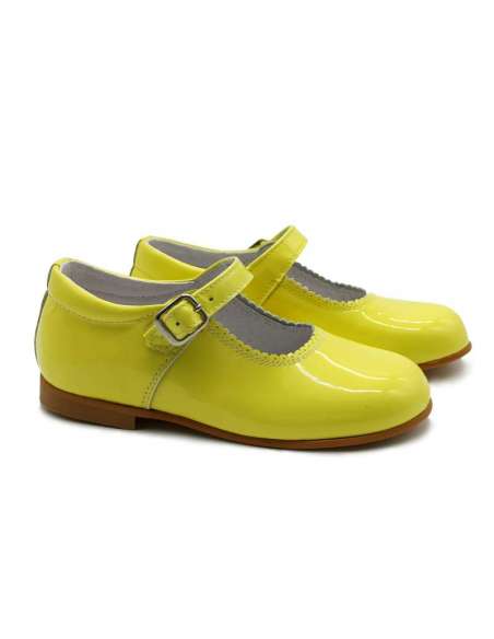 Mary Jane Patent Shoes with buckles