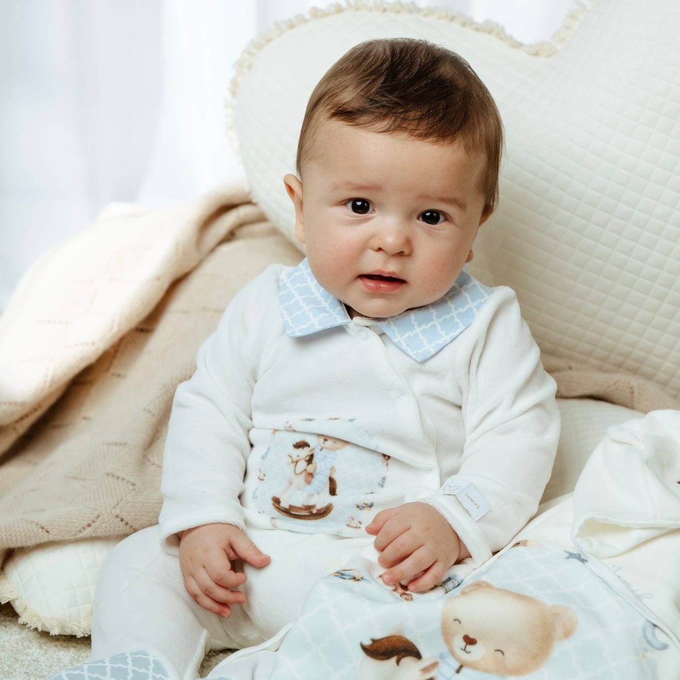 Baby Boys Andretti Swaddle, Hat, Bib & Babygrow Set