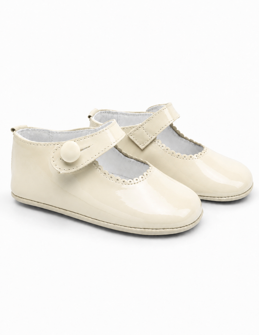 Cream Patent Leather Baby Girls Button Pram Shoes (Preorder)