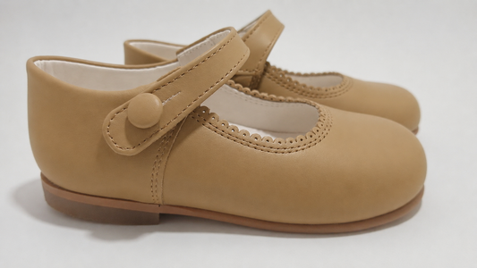 Girls Camel Matte Leather Button Mary Jane Shoes (Preorder)