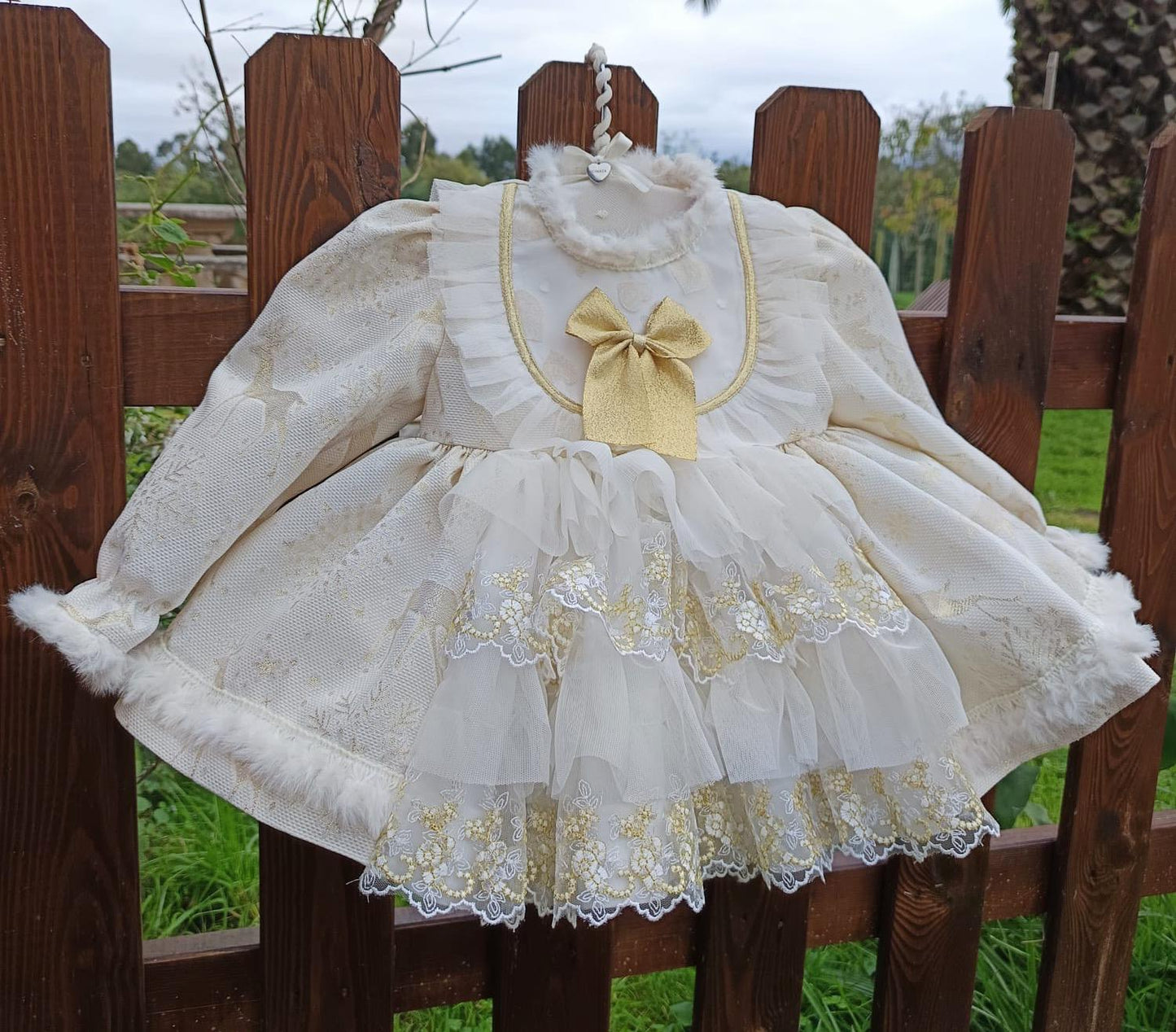 Golden Christmas Dress AW (Made to order)