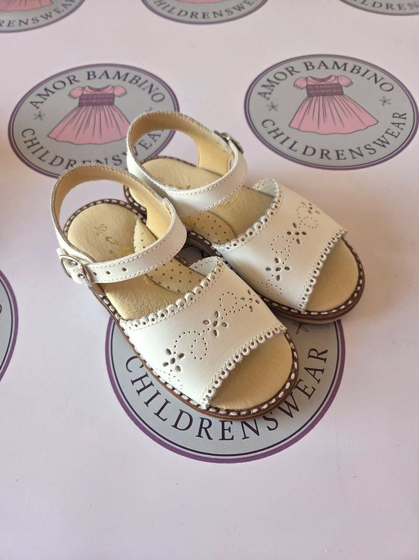 Girls White Leather Summer Sandals (In Stock)